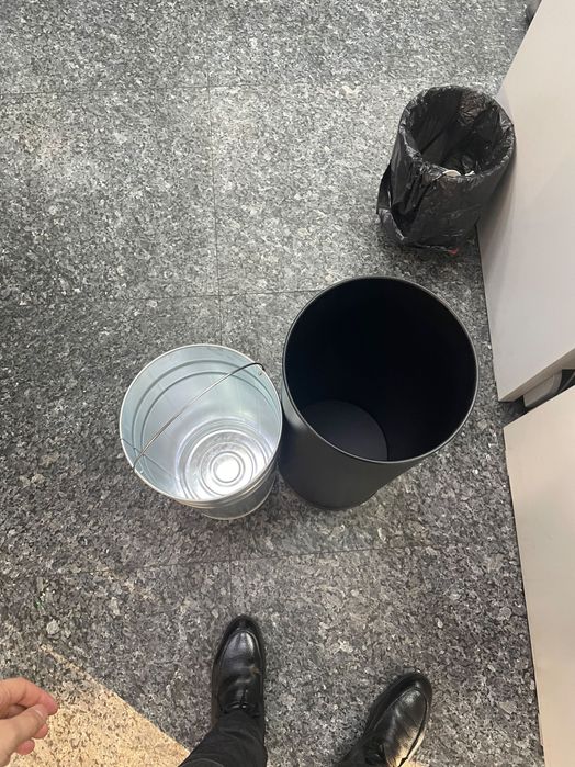 Урна с плавающей крышкой