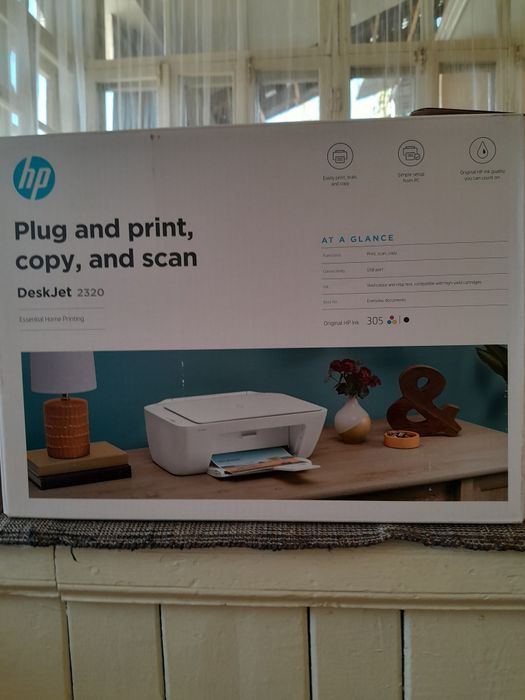 Продаю цветной принтер