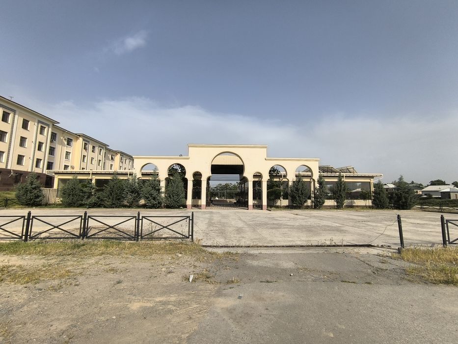 Шахрисабз шахрида ресторан бизнеси учун мулжалланган бино сотилади