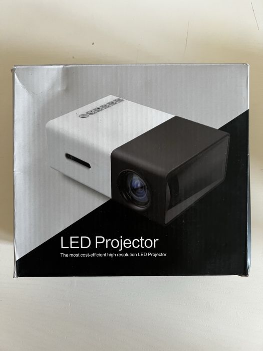 Проектор LED Projector