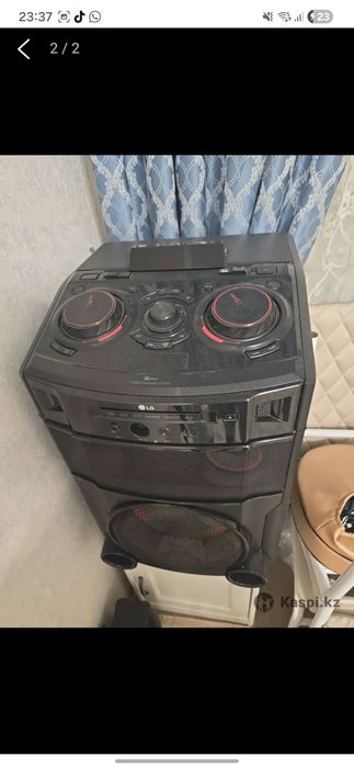 большая колонка LG