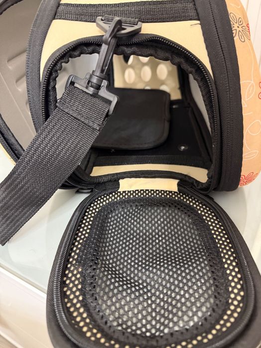 Продаётся переноска для собак или кошек