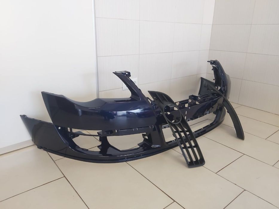 Pachet Bara Fata+Grila Dr-St VW Passat B6 05-11 (LD5Q (Albastru))