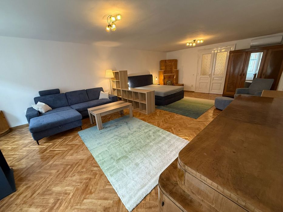 De inchiriat studio / apartament