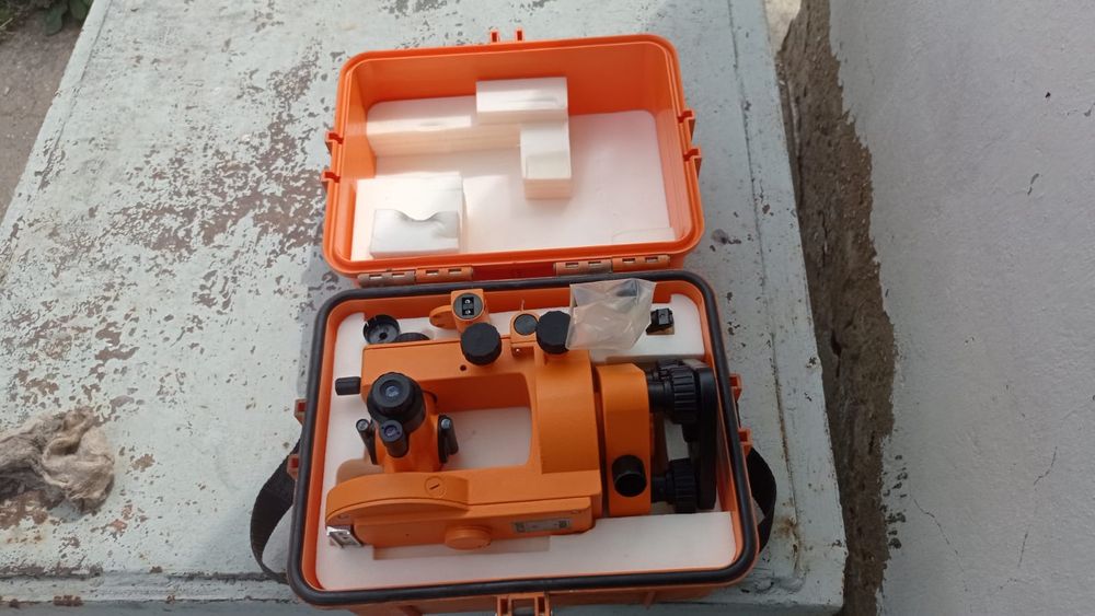 оптический геодезический прибор Теодолит 4т30п