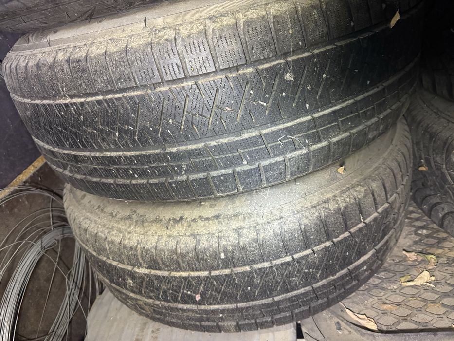 Комплект зимних шин