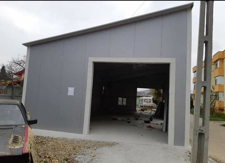 Vindem garaje din structura metalica