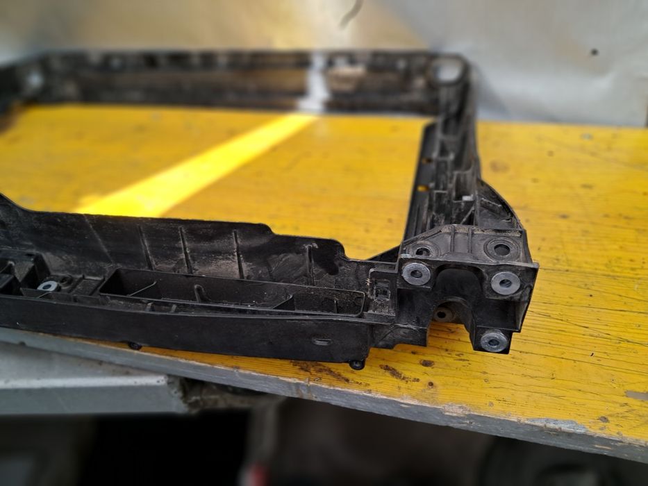 Очиларка основа радиатор Scoda Octavia 4