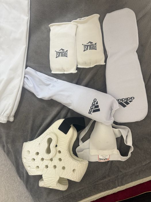 Кимоно каратэ мальчик