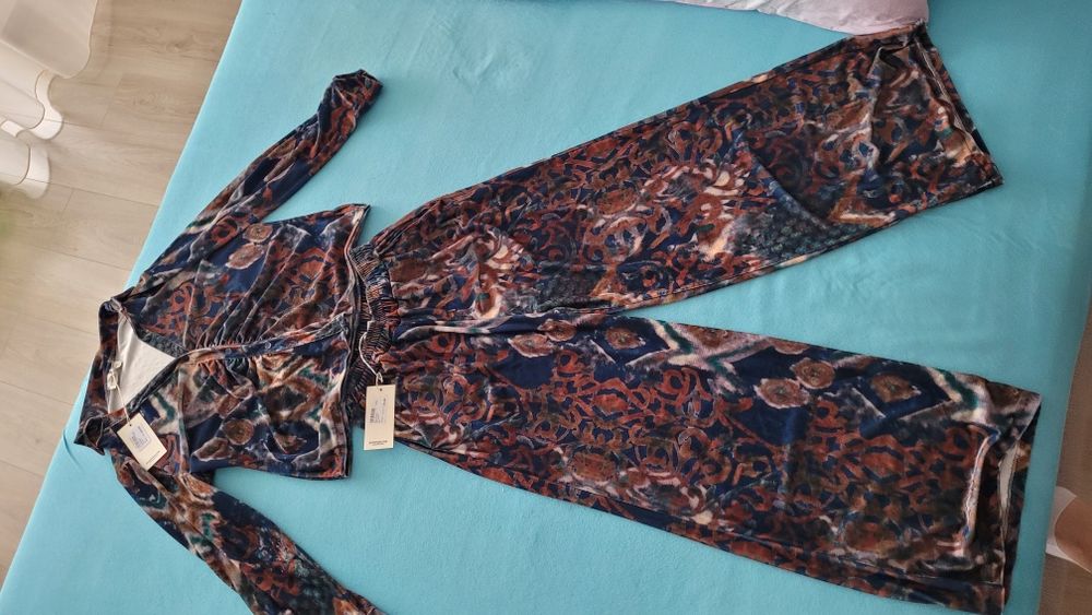 Compleu dama catifea