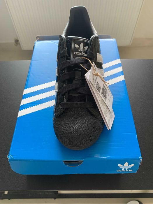 adidas superstar II W