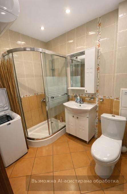 Дава се под наем Тристаен апартамент в Варна, Център - 102 кв.м за 1196.97 € - Снимка #4