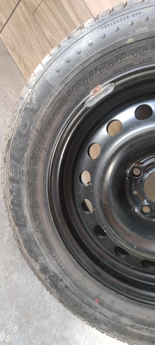 Продавам резервна гума за Ситроен ц5