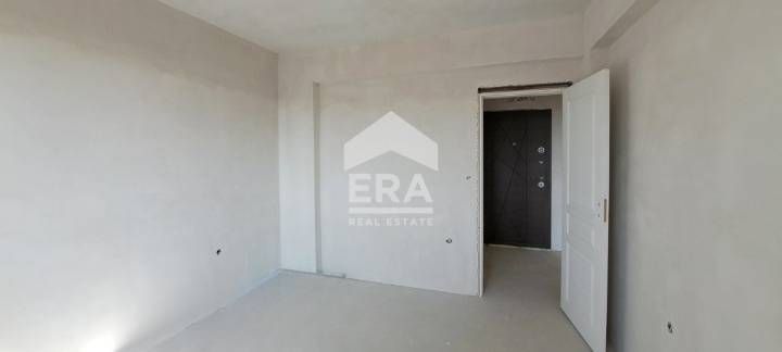 Двустаен апартамент в нова сграда пред акт 16