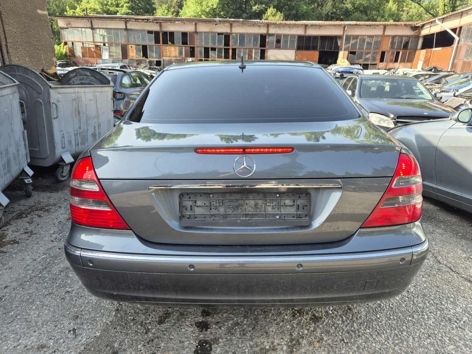 Mercedes W211 E350 272кс 4Matic Airmatic  седан автоматик НА ЧАСТИ!