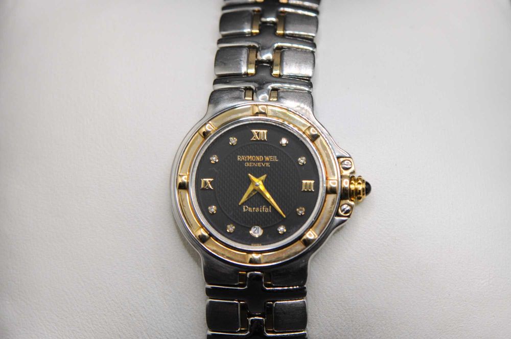 Швейцарски дамски часовник с диаманти, 18K - Raymond Weil Parsifal