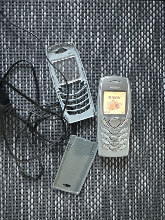 Нокия 6100  Перфектен