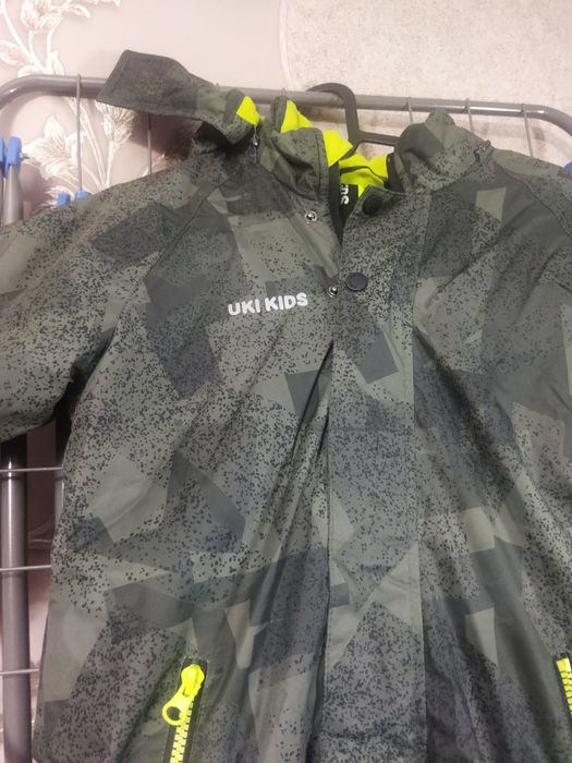 Продам комбинезон. На мальчика. зима.