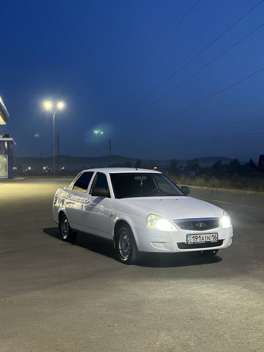 Продам приору 2014г