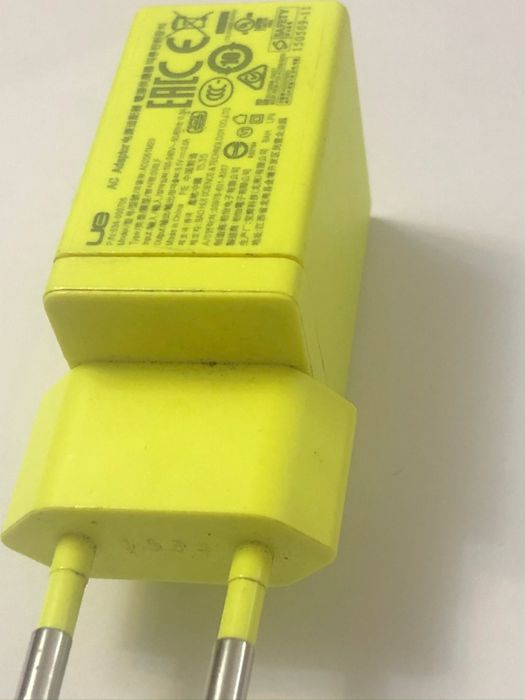 incarcator Ue Boom model AD2051M20 output 5,1V 2,0A