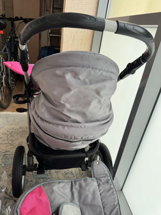 Срочно продам комплект коляска и люлька