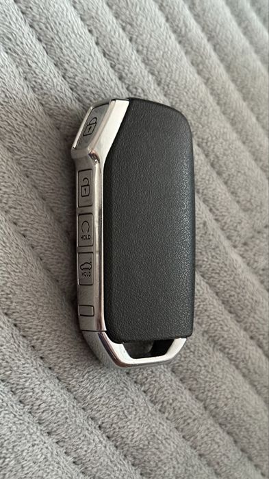 Продам оригинальный ключ Kia K5 (Smart Key).