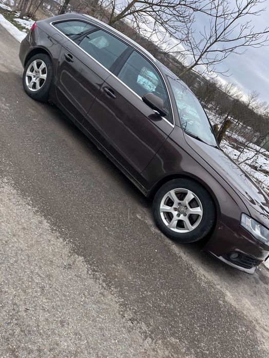 De vânzare ,Audi A4 b8 an fabricație 2010