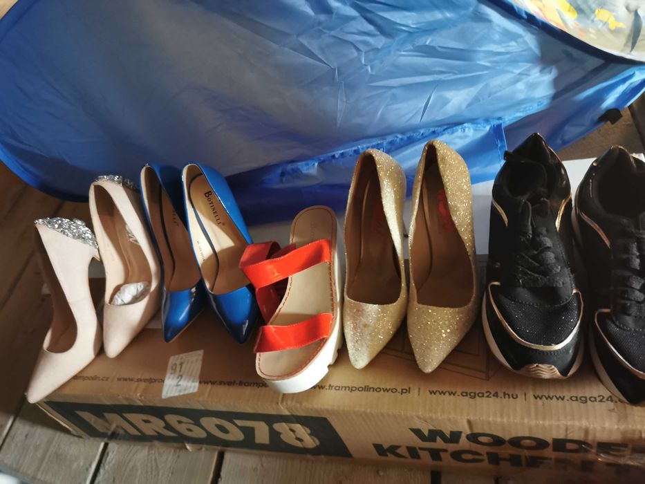 Lot sandale, adidas, pantofi noi 38