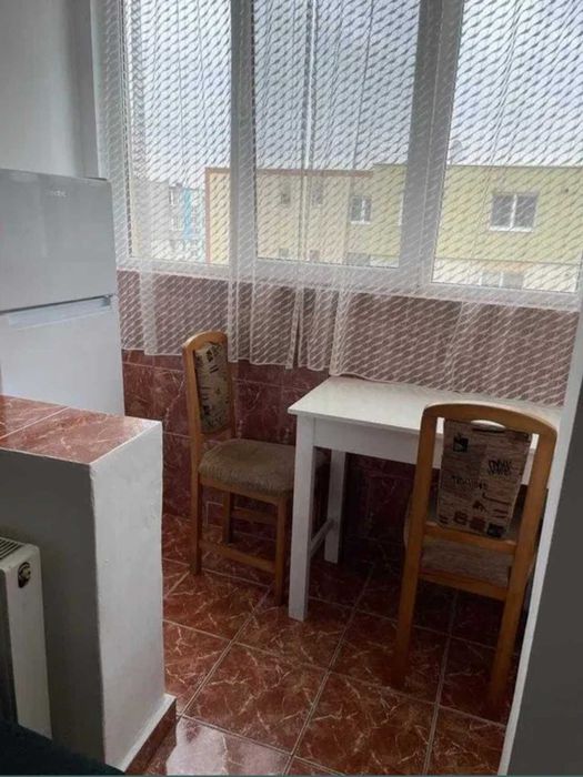 Garsoniera spațioasă de vânzare
