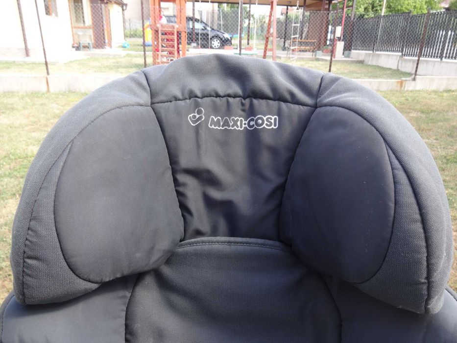Столче за кола Maxi-Cosi RodiXR