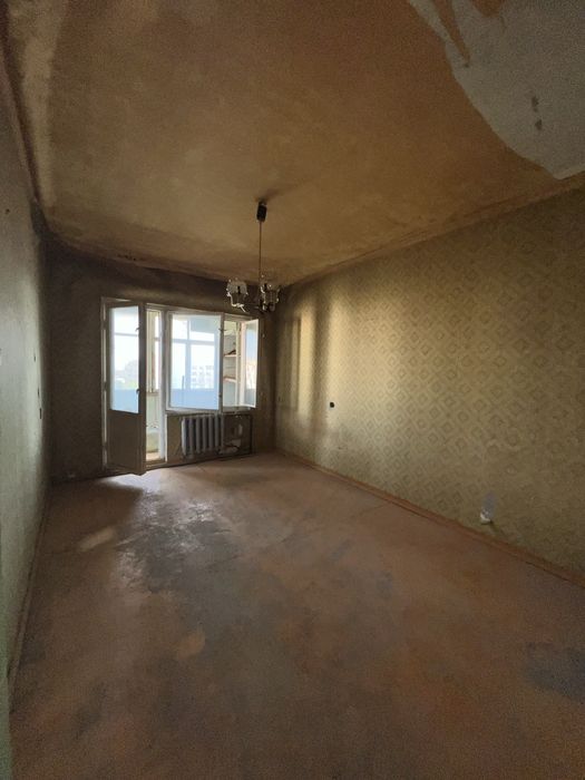 Срочно Продам 2-Комнатную Сергели 7 Г.24 на 9 этаже 2/9/9