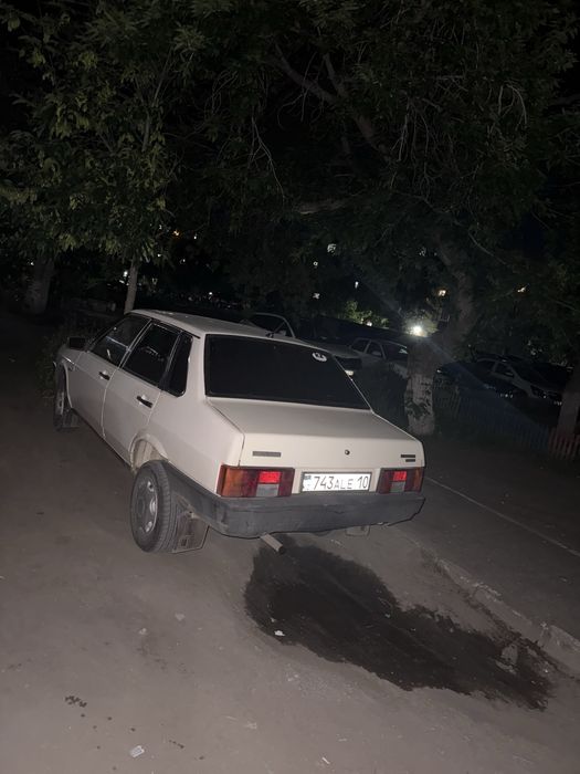 Продам ваз 21099