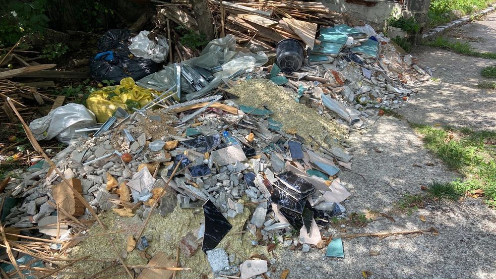 Transport moloz,debarasam apartamente, mobila veche