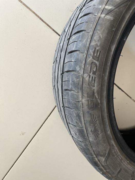 Продам шины r18 245/45