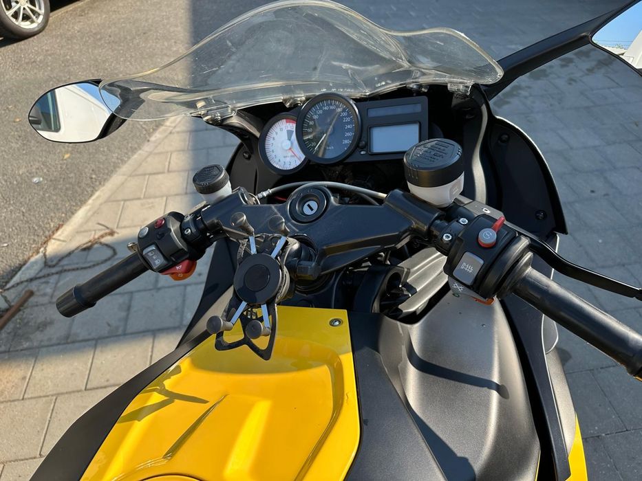 BMW K1200S  2005