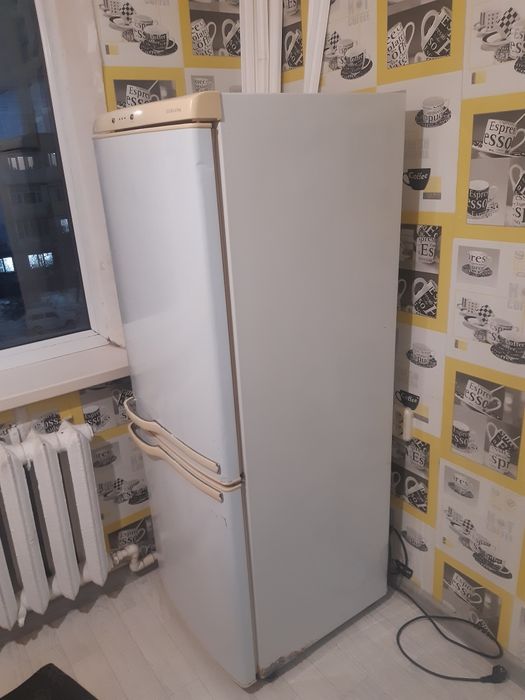 Холодильник самсунг