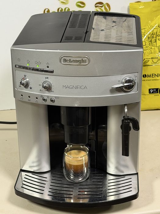 Кафемашина кафе автомат delonghi magnifica с гаранция