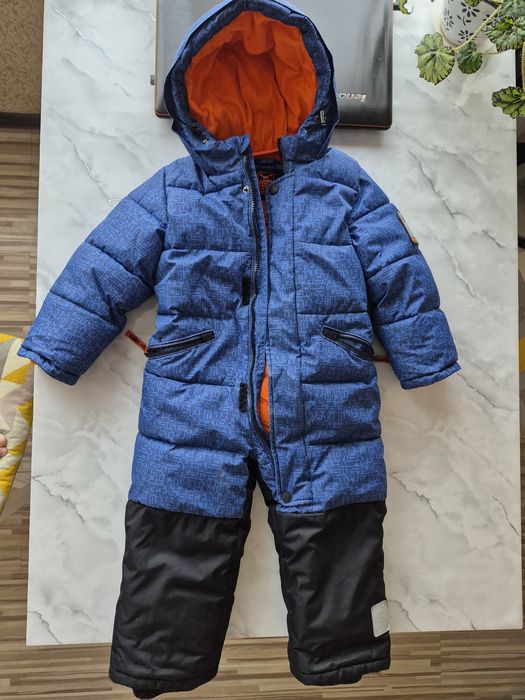 Продам Комбинезон детский 98 зима