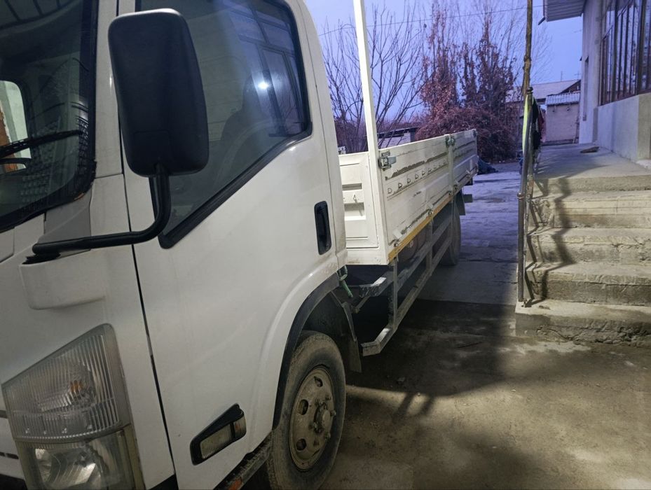 Isuzu ishga tayyor moshin