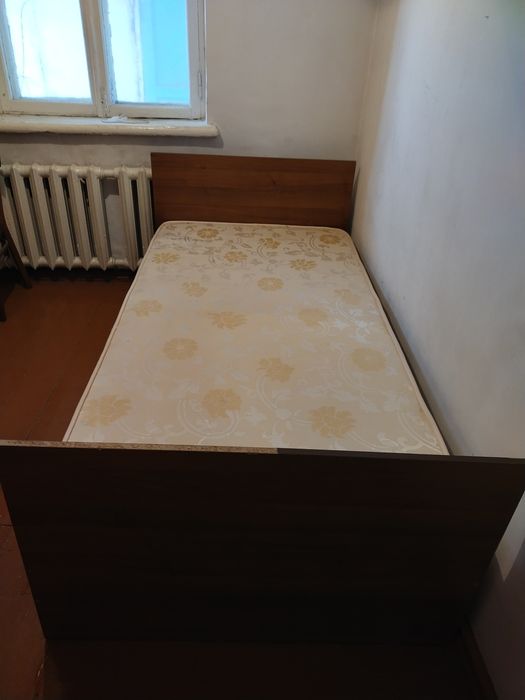 Продам кровать односпалка
