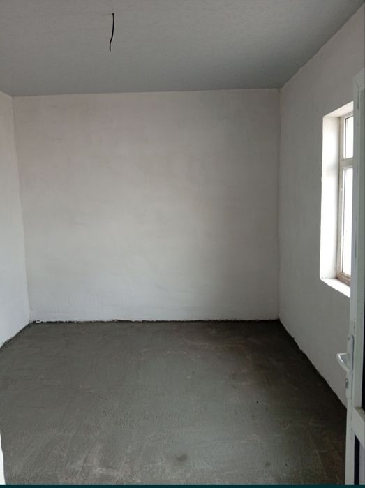 Янги курилган ховли сотилади