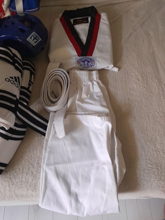 Экипировка для таэквандо