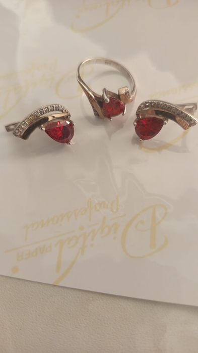 Продам комплекты серебро