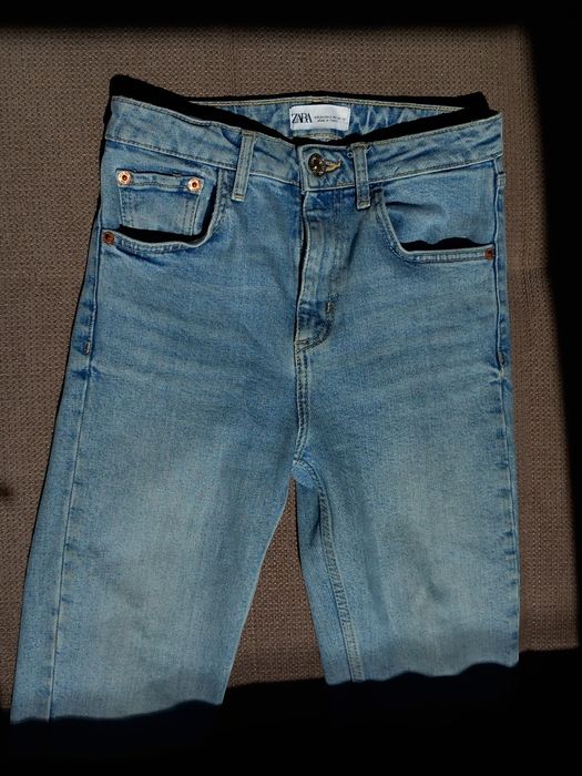 Blugi/Pantalon Zara