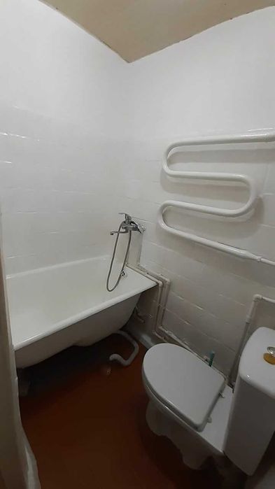 Продается квартира. Адрес:  Чиланзар 4