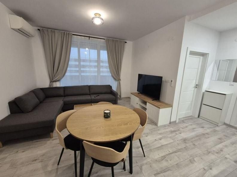 Двустаен апартамент, под наем, кв. Трошево