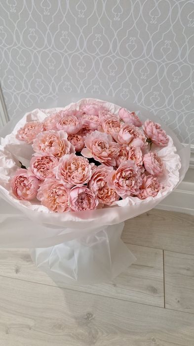 Цветы, букеты свежие