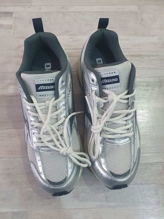 Кроссовки Mizuno Japan 43 размер