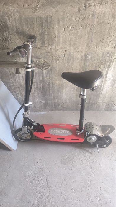 Электросамокат E-Scooter