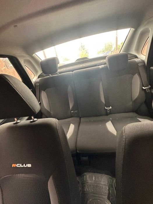 Lada Granta 1.6 срочно.